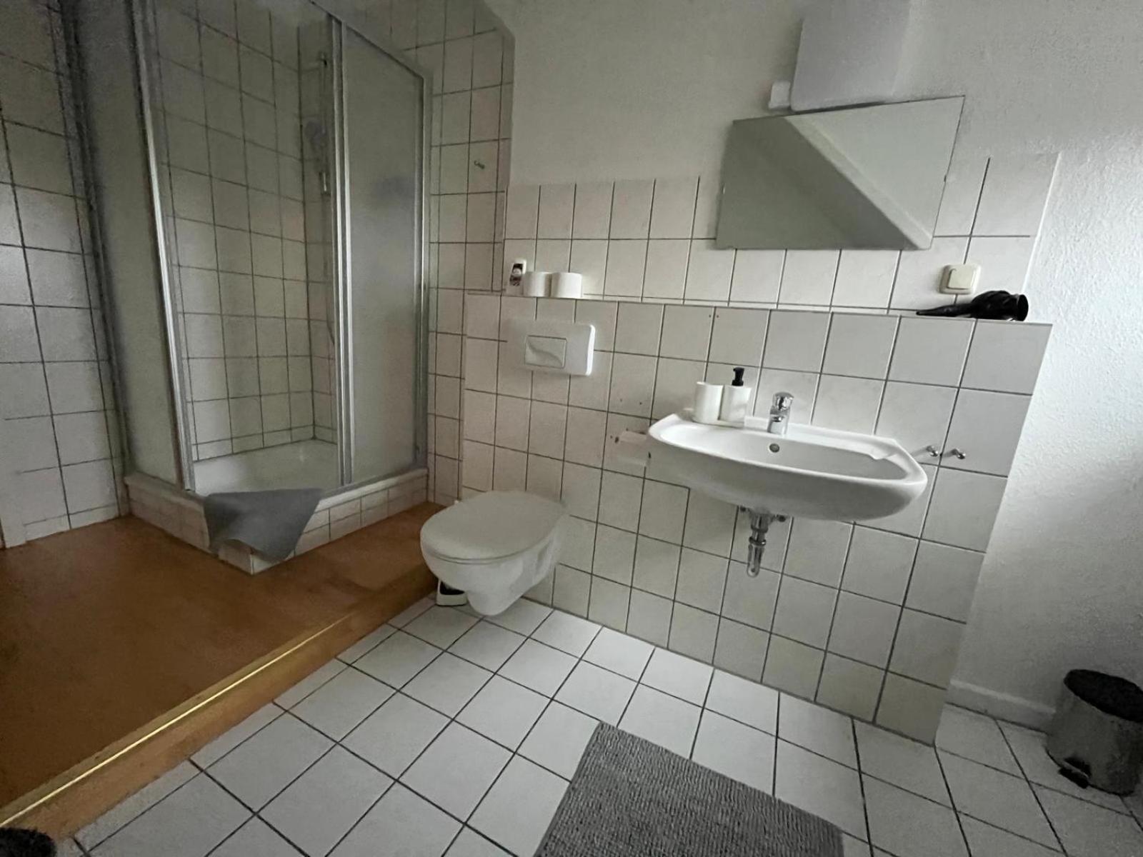 Doppelzimmer, Tv- Bad, Kuehlschrank- Parkplatz-17 Meine Экстерьер фото