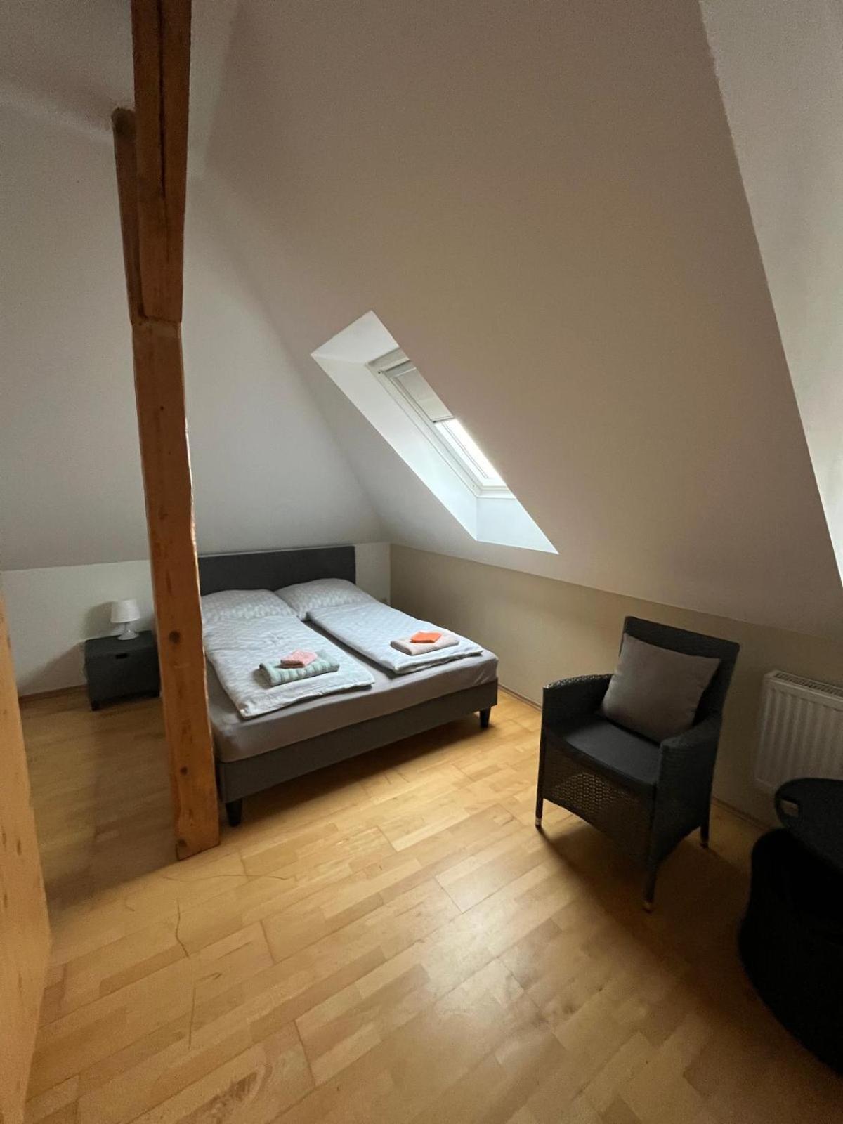 Doppelzimmer, Tv- Bad, Kuehlschrank- Parkplatz-17 Meine Экстерьер фото